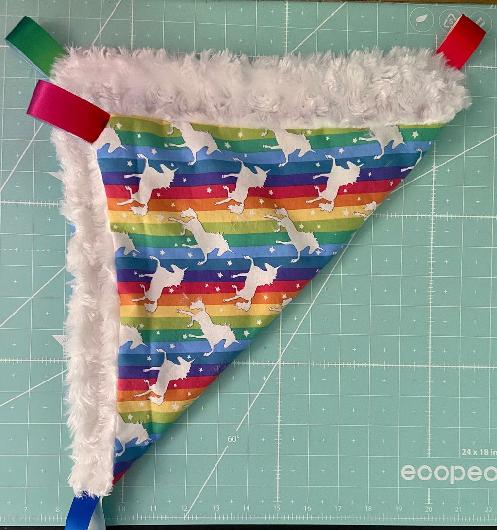Hamac licorne arc-en-ciel blanc
