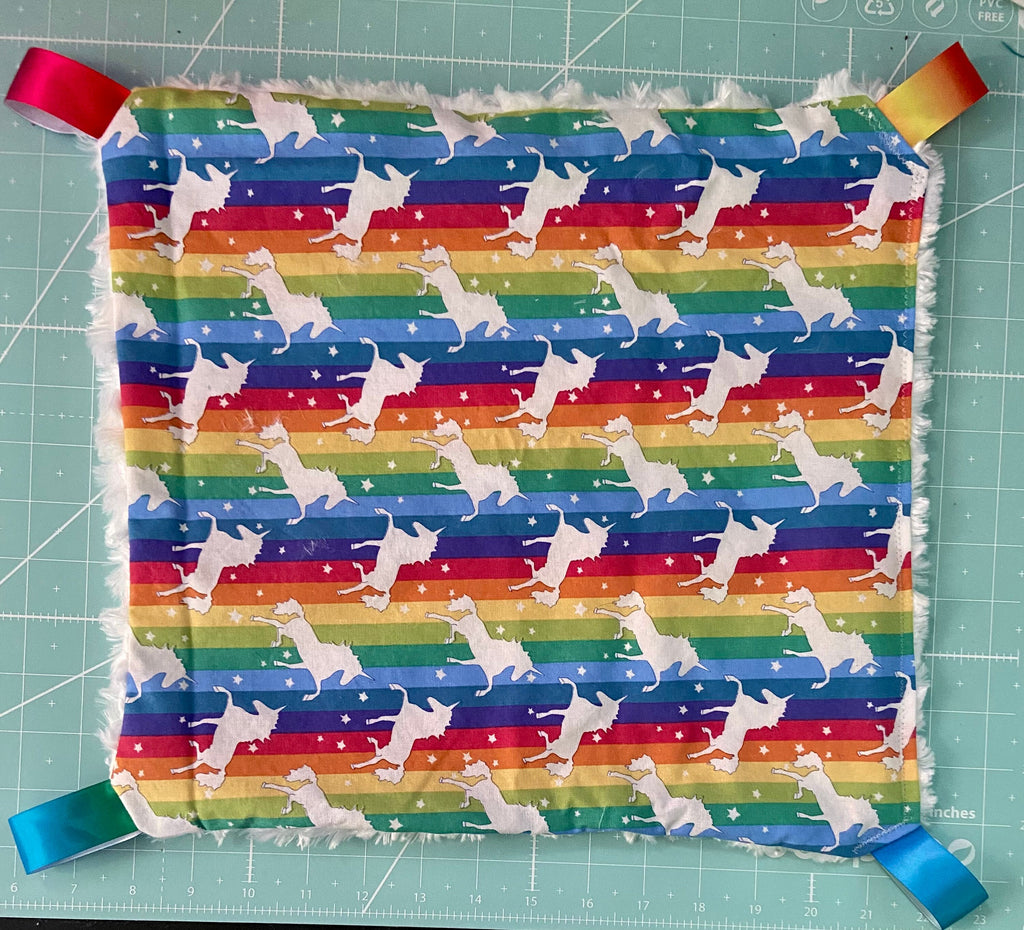 Hamac licorne arc-en-ciel blanc